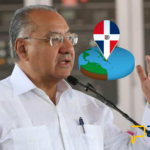 El ex embajador Manuel Rocha también es dominicano; porta cédula de identidad