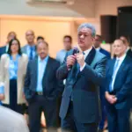 Leonel Fernández dice que en el país solo ha crecido el sector turismo