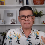 Nieves le recomienda a Dio Astacio cancelar todas las botellas del ayuntamiento.