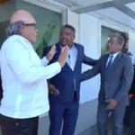 Embromando la política