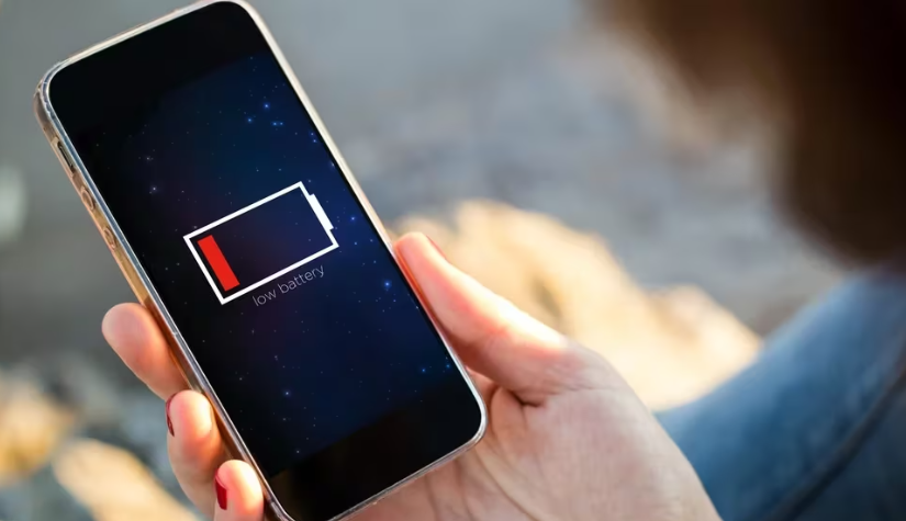 ¿Tu teléfono se descarga rápido? 10 trucos para ahorrar energía en tu móvil