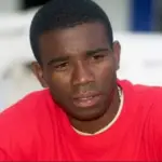 El exlíder rebelde Guy Philippe hizo una entrada sorpresa en la capital de Haití este martes, en medio de protestas generalizadas en todo el país