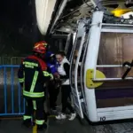 Un rayo detiene Teleférico de Quito y deja 12 personas atrapadas durante más de 3 horas