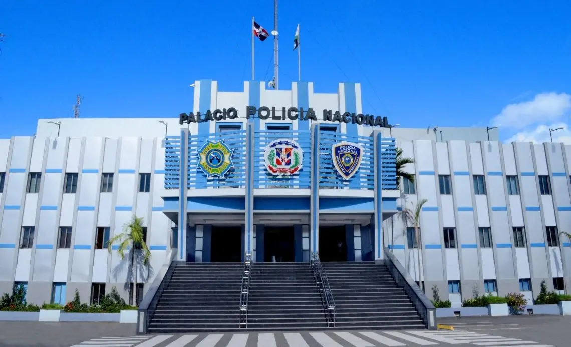 Detienen a hombre por disparar e herir a otro tras discusión en Santiago