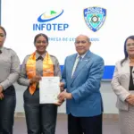 INFOTEP e IPES certifican oficiales PN en lenguaje de señas y Facilitador de Procesos de Enseñanza