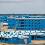 El costo final de la construcción del Centro de Corrección y Rehabilitación Las Parras, en el municipio de Guerra, superará los RD$10 mil millones, según revelo el asesor del Poder Ejecutivo en materia Penitenciaria, Roberto Santana.