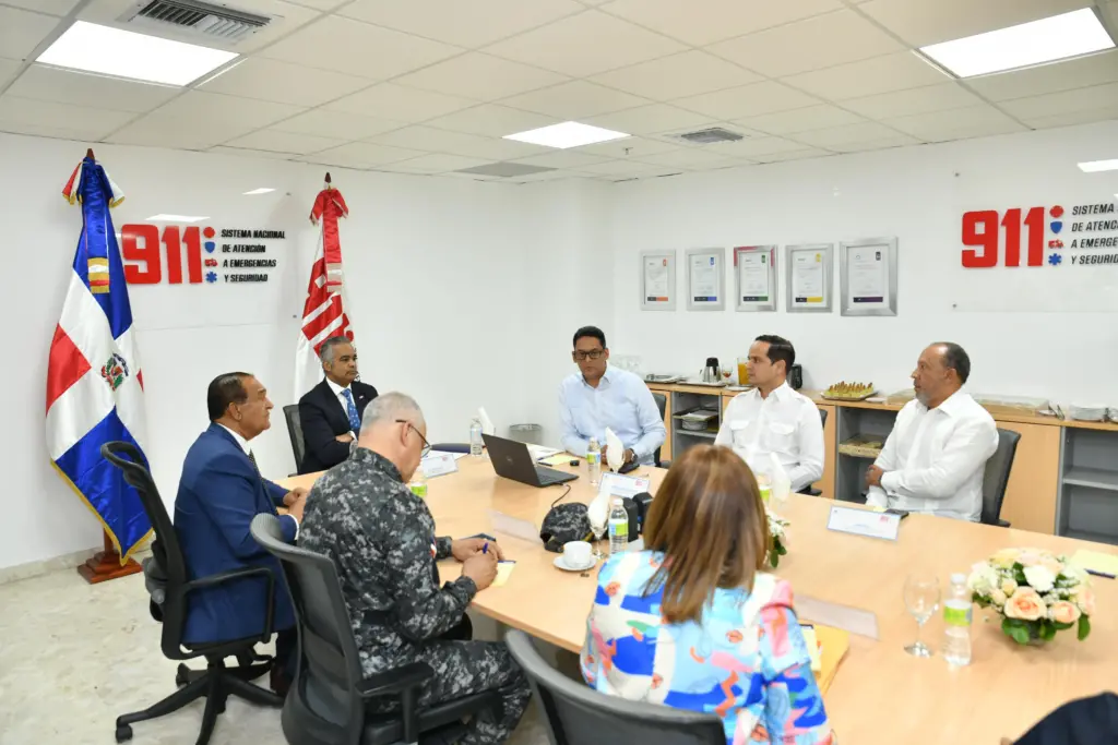 911 anuncia funcionamiento del Sistema de Videovigilancia Pública en varias provincias