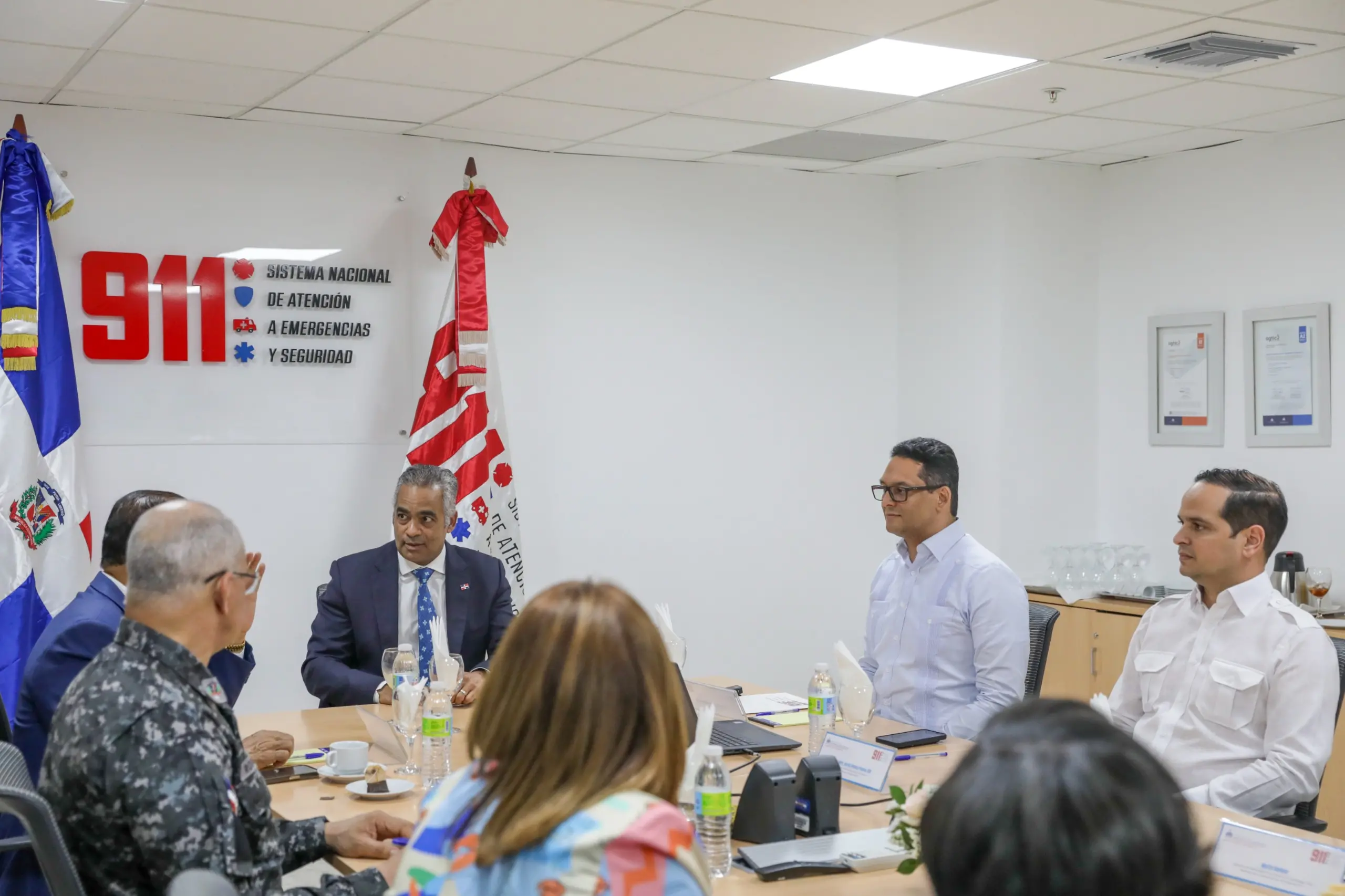 911 anuncia funcionamiento del Sistema de Videovigilancia Pública en varias provincias