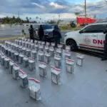 Ocupan 400 paquetes de presumible cocaína en Peravia, hay dos detenidos