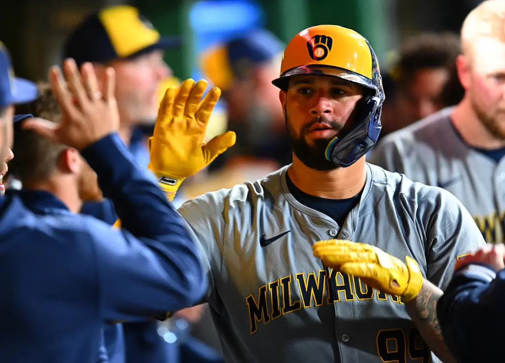 Gary Sánchez pega jonrón