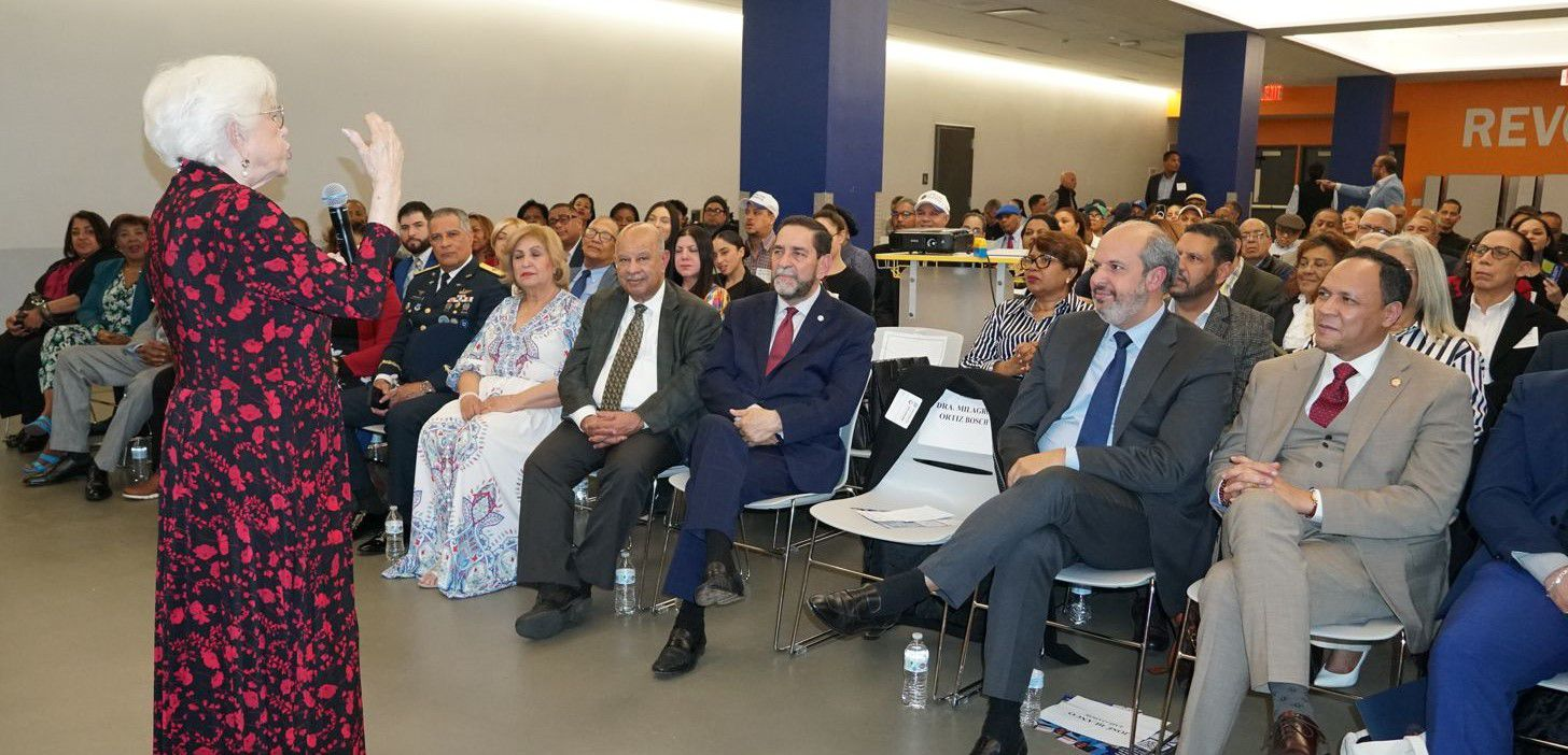 Ortiz Bosch dicta conferencias en New York y New Jersey