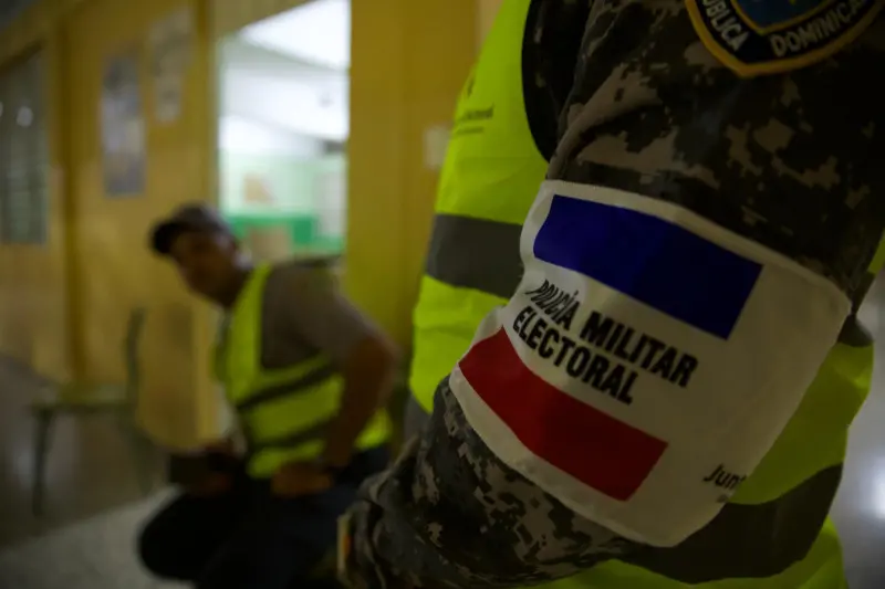 Policía Militar Electoral se reúne con jefes de zonas operativas y supervisores de recintos para coordinar seguridad