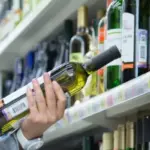 Hoy comienza paro en venta de bebidas alcohólicas por disposición de la JCE