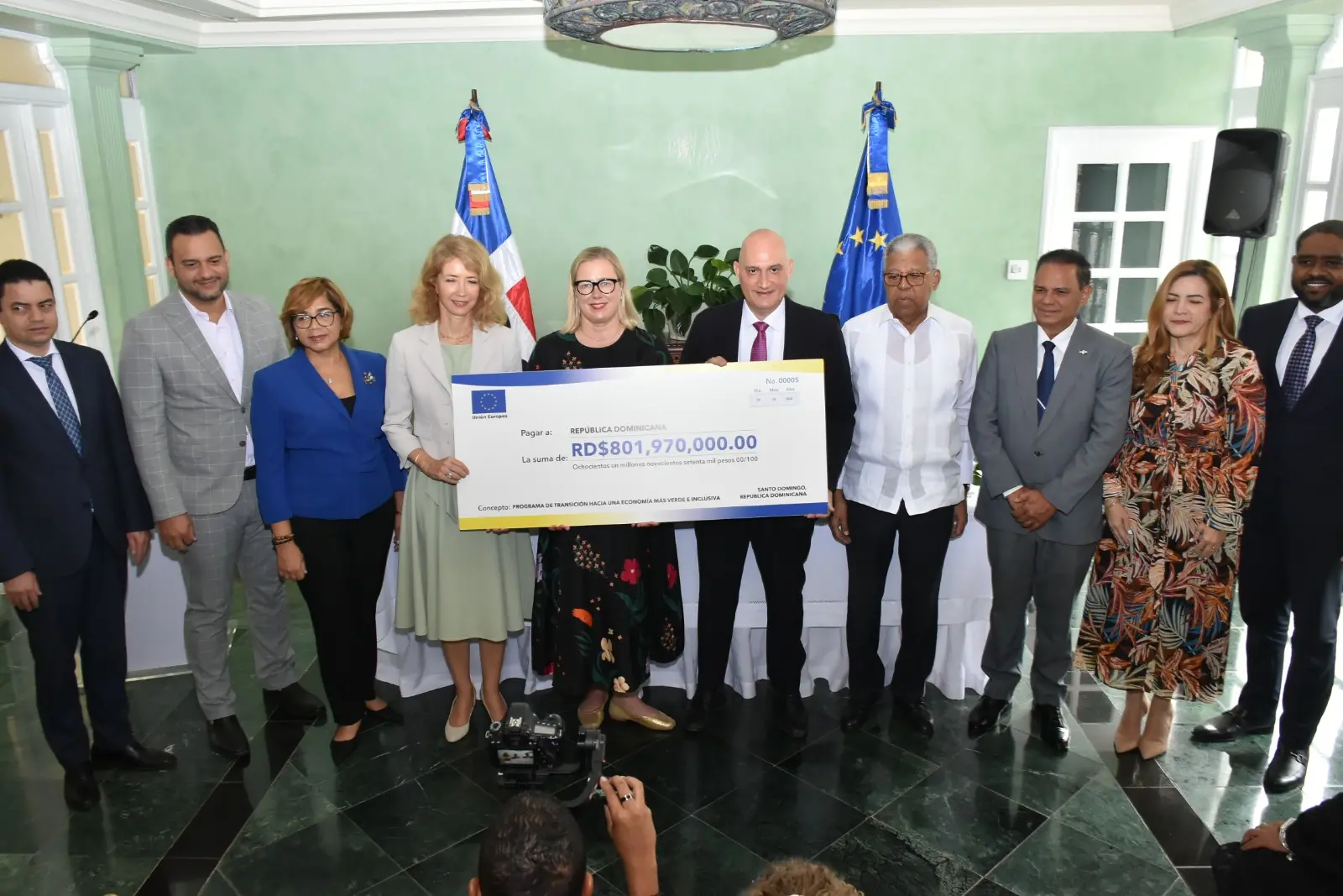 Gobierno y Unión Europea comienzan programa de apoyo presupuestario de RD$800 millones