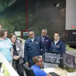 Funcionarios de Estados Unidos conocen nueva tecnología del 911