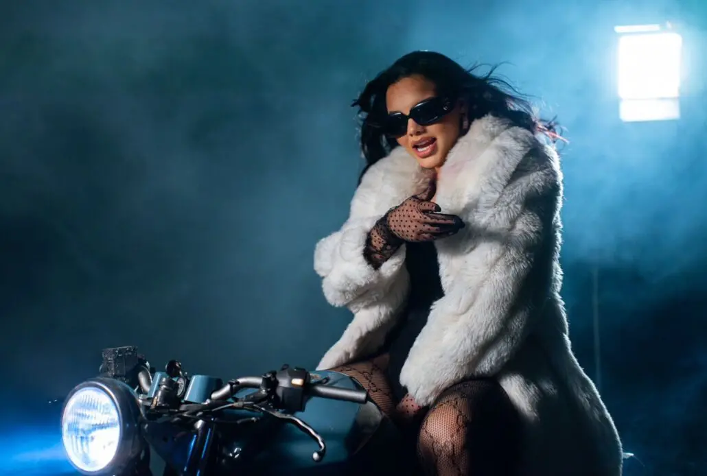 Vitaly incursiona en la música