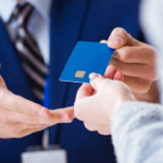 Normativa obliga a bancos a ofrecer información clara y no engañosa de sus productos