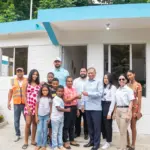 Fundación Refidomsa regala casa amueblada a una madre que perdió su casa en inundaciones