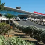 Remodelan el AILA y planean construir otra terminal