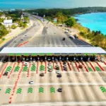 Rayo impacta peaje Las Américas y provoca problemas técnicos