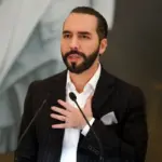 Bukele afirma no reabrirá relación diplomática con Maduro