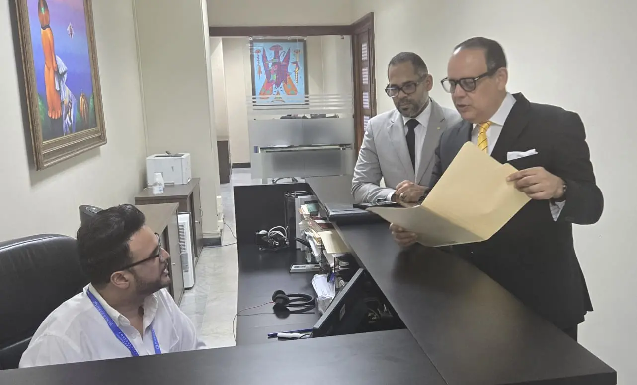 CARD somete al Poder Judicial para que entregue y facilite documentos a abogados en secretaria del TSA