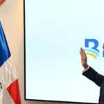 Juramentan a Nelson Arroyo como nuevo vicepresidente de Seguros Reservas