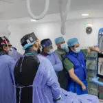 HOMS marca precedentes en el país con implante de prótesis cardiovascular