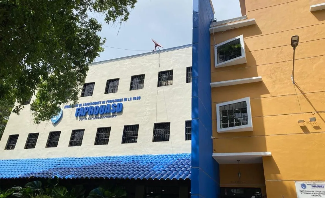 FAPROUASD anuncia paro docente y expone reivindicaciones