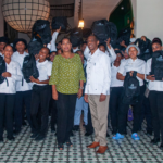 Lopesan Costa Bávaro apoya a sus colaboradores con entrega de útiles escolares