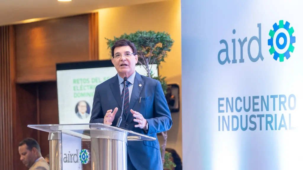 AIRD: una de las reformas clave en RD es mejorar el servicio eléctrico