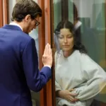 Condenan a 12 años de cárcel a mujer rusa por enviar 51 dólares al Ejército ucraniano