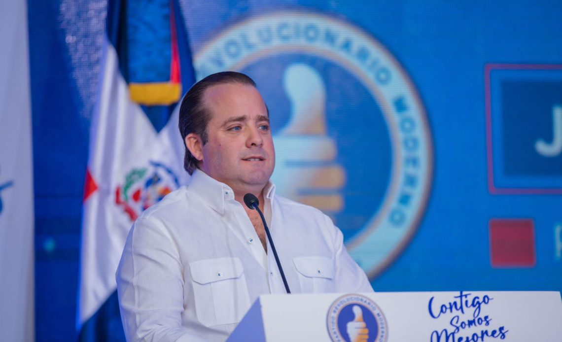 Bloque de diputados del PRM acuerdan eliminar 20 curules