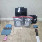 Atrapan francesa intentando sacar cocaína por el aeropuerto de Punta Cana