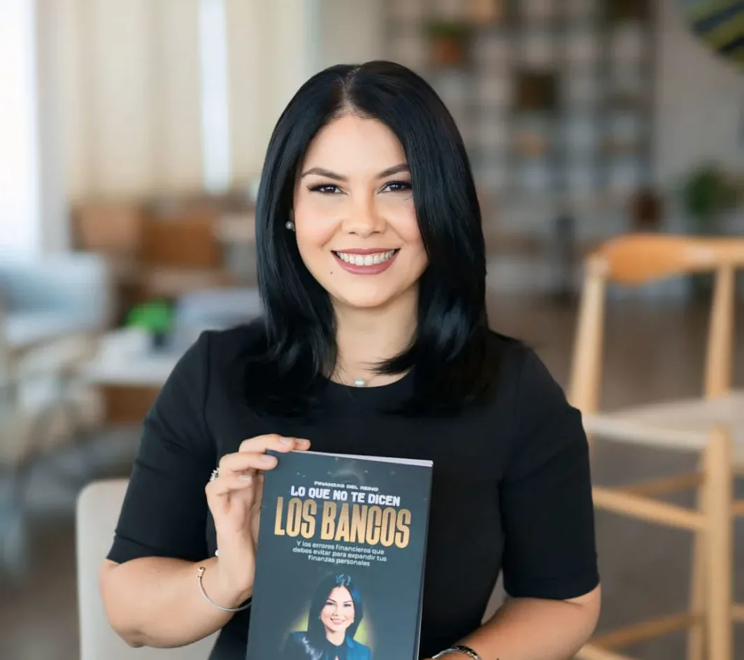 Experta en finanzas Jahaira Roble pone a circular su tercer libro “Lo que no te dicen los bancos”