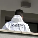 Adolescente mata a su padre, madre y hermano pequeño en su casa en Italia