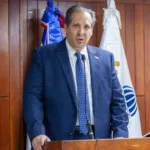 Un café sin azúcar: propuesta del ministro de Salud Pública