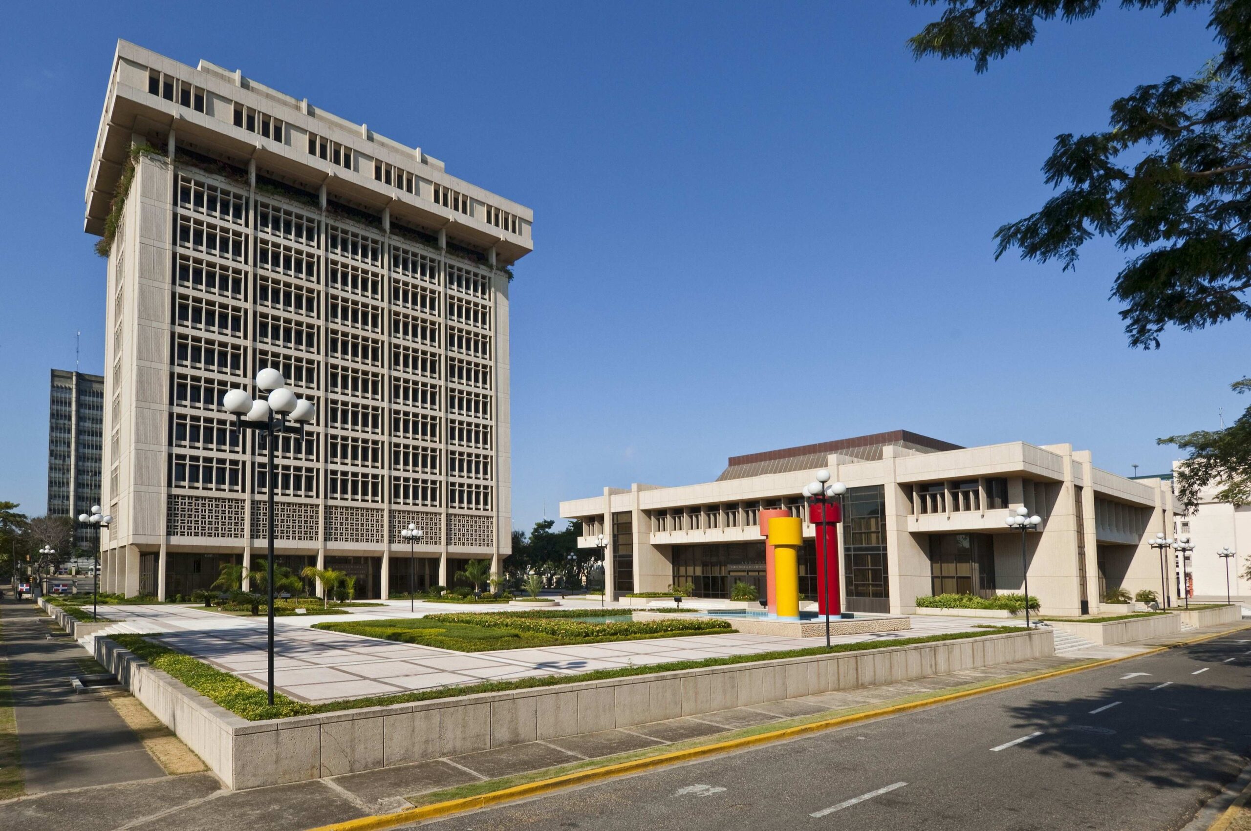 La entidad reguladora de la política monetaria precisa que en el mes de mayo se registró el mayor cantidad de remesas con US$985.5 millones, para un aumento de 11.1 %, comparado con el mismo mes de 2024.