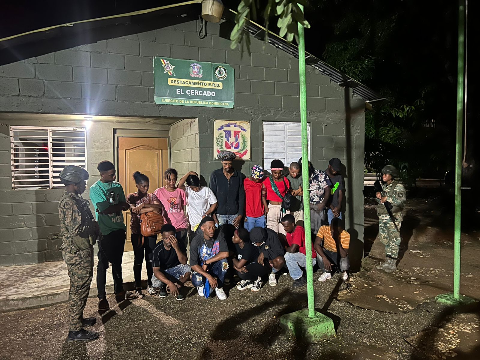 El Ejército de República Dominicana (ERD) arrestó a unos 47 haitianos con estatus migratorio irregular en diferentes operativos realizados