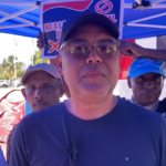 Carlos Peña encabeza protesta pacífica contra reforma fiscal frente al Congreso