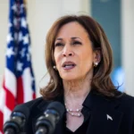 Harris ataca a Trump por haber dicho que quería generales como los de Hitler