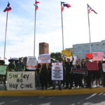 Productores de cine protestan frente al Congreso, exigen plazo para presentar contrapropuesta a reforma fiscal