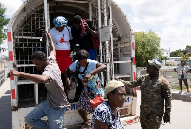 RD devuelve 688 haitianos por día en 2024: 239,022 en total