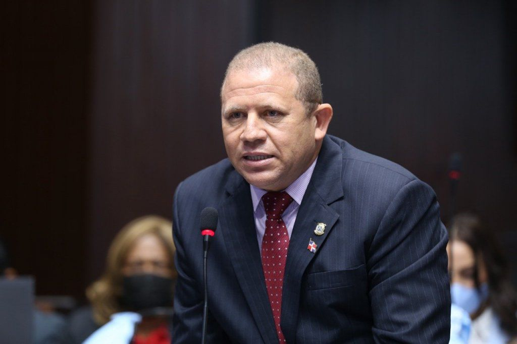 Diputado Rafael Castillo: "Haití es una selva de hombres sueltos"