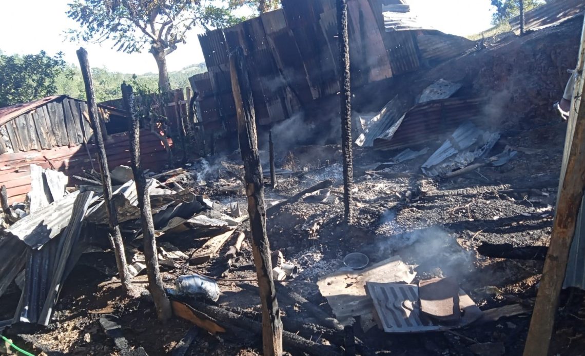 Incendio destruye varias viviendas en Dajabón