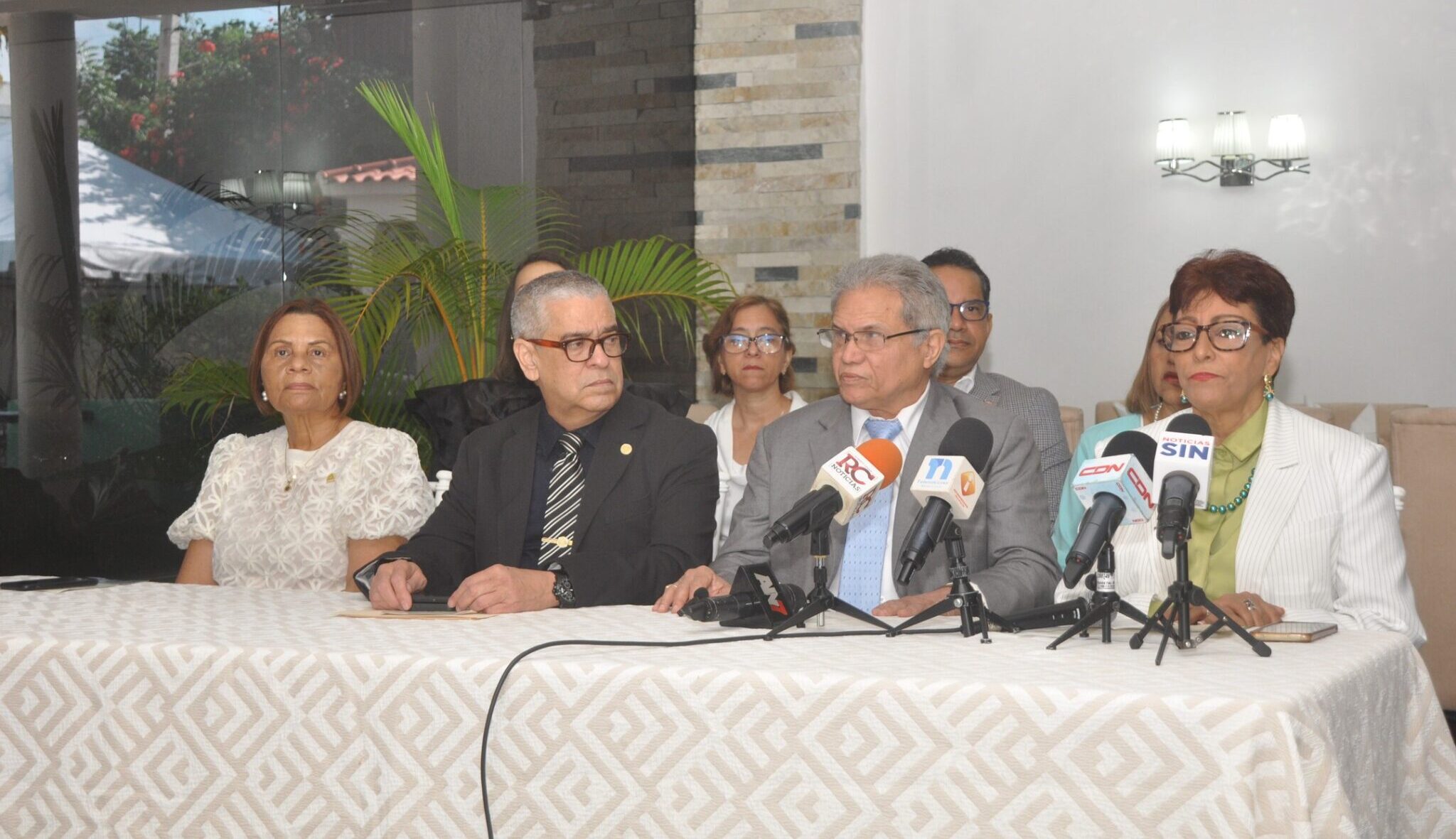 Colegio Médico anuncia paro otra vez tras no llegar a un acuerdo con el Gobierno