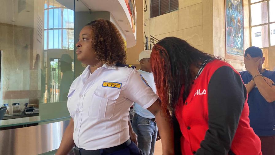 Envían a prisión mujer que se hacía pasar como trabajadora doméstica para robar en casas donde le contrataban