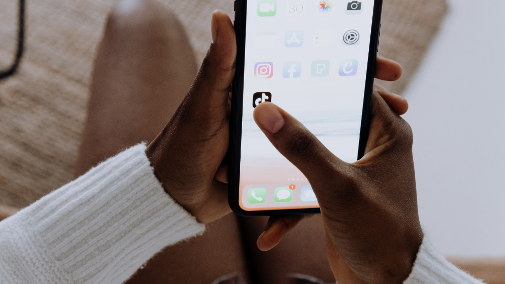 Alarma en Venezuela tras muerte de dos jóvenes por hacer retos 'virales'