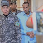 Dictan presentación periódica contra Wander Franco por porte ilegal de arma