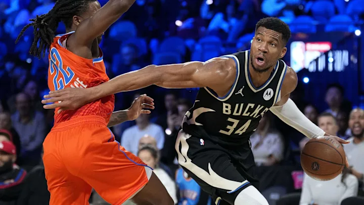 Los Bucks conectaron 17 triples para vencer al Oklahoma City Thunder 97-81 en el partido por el título de la Copa de la NBA.
